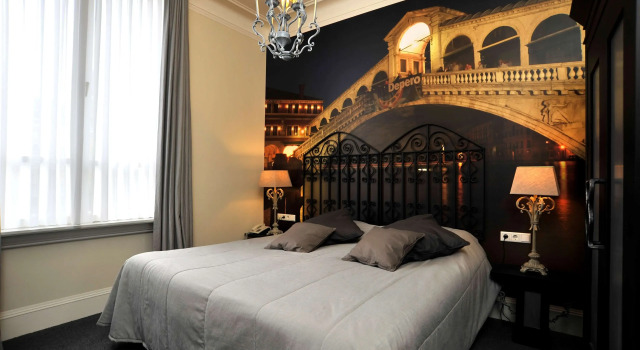 Двухместный номер Standard Golden Tulip West Ende