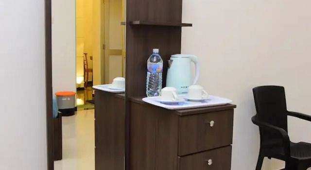 Двухместный номер Deluxe с видом на сад White Villa Airport Transit Hotel