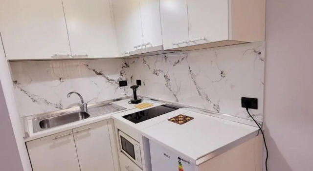 Апартаменты Green Studio Apartment