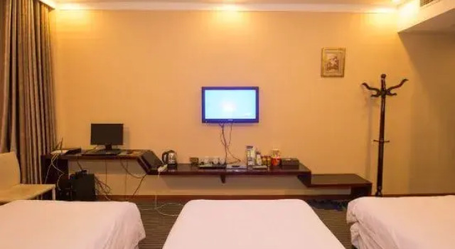 Трёхместный номер Standard Xichong Mingcheng Holiday Hotel