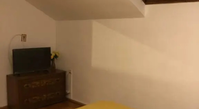 Casa la Raisa, Rezervovat Hotel Hotely v Hunedoara s parkováním, Parkování