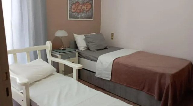 Апартаменты ΤΟ ΔΙΑΜΕΡΙΣΜΑ ΤΗΣ ΜΑΙΡΗΣ or MARY'S APARTMENT