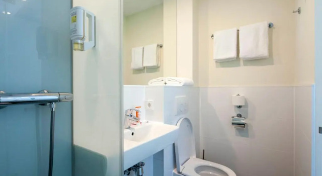 Двухместный номер Standard easyHotel Maastricht City Centre