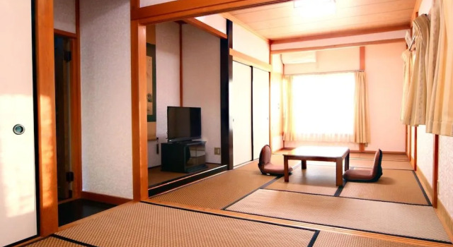 Wafu Pension Tamure, Boek Hotel Hotels in Tokai met parkeren, Parkeren