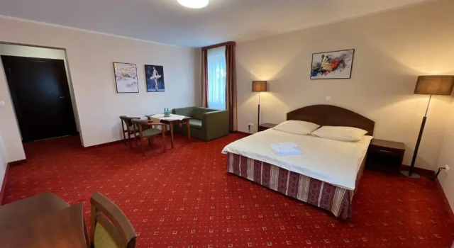 Апартаменты Hotel "Na Uboczu"