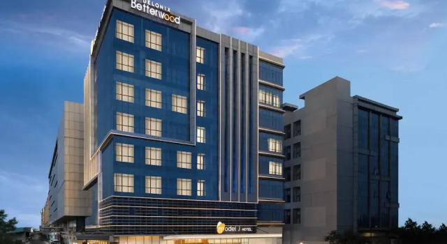 Model J Hotel Jakarta Soekarno Hatta Airport, Rezervovat Hotel 4hvězdičkové hotely v Jakarta provincie, 4*