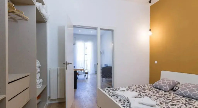 Marvelous Apartment of 3 Bedrooms near La Latina by Batuecas, Забронировать Апартаменты/квартира Латина Мадрид, рядом с Дом-музей Лопе де Вега