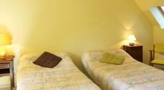 Rocanadel (VYC200), Prenota Hotel Hotel a Aquitania con parcheggio, Parcheggio