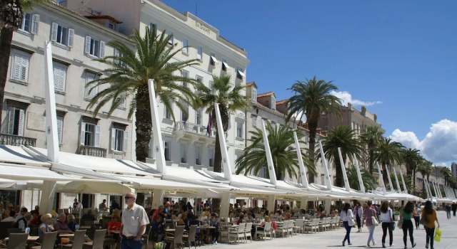 Апартаменты Spacious and Comfortable Apartment, Outside the Historical Centre of Split