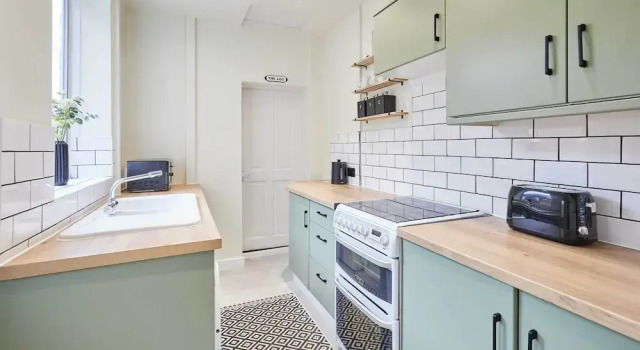 Host Stay Horner Street