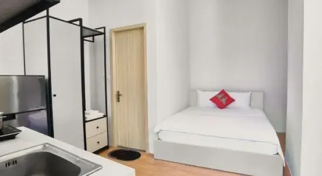Люкс Deluxe с балконом Eco Nest Hotel