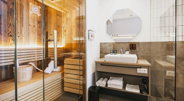 Номер Classic Nikolaus by AvenidA Panoramic Wellness Suites