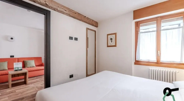 Hotiday Apartments La Thuile, Забронировать Апартаменты/квартира Отели в центре Ла-Тюиль, в центре