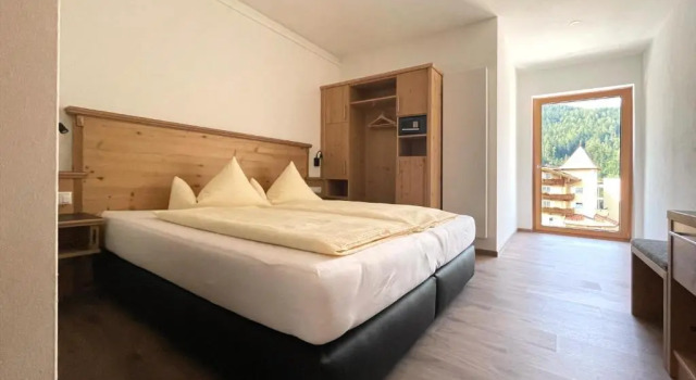 Люкс Deluxe Hotel & Suites Glück Auf