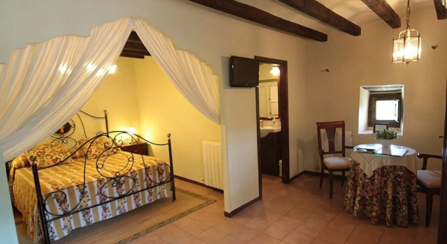 Mas Moreta, Book Villa Sommerhuse i Ripolles, Hytte