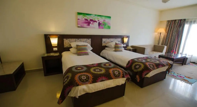 Двухместный номер Deluxe Lotus Bay Resort