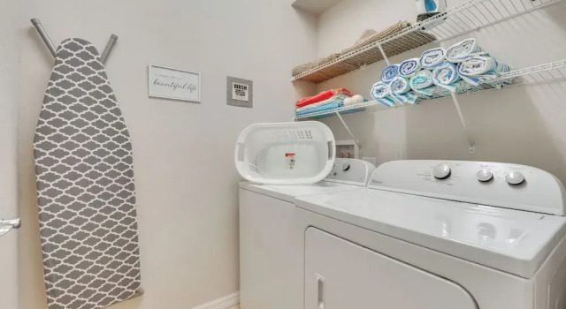 Pool & Lazy River: Windsor House 9 Mi to Disney!, Забронировать Дом для отпуска Виллы Фор Корнерз, Вилла
