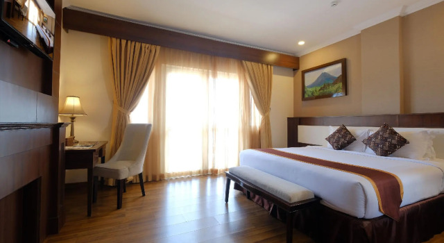 Camera doppia Deluxe Royal Darmo Malioboro