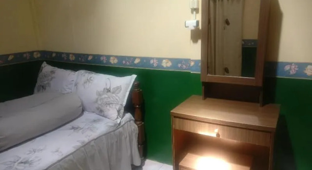 Homestay Arya Mangunan by ZUZU, Prenota Hotel Muntuk Indonesia