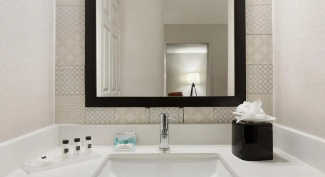 Номер Standard Country Inn & Suites by Radisson, Michigan City, IN