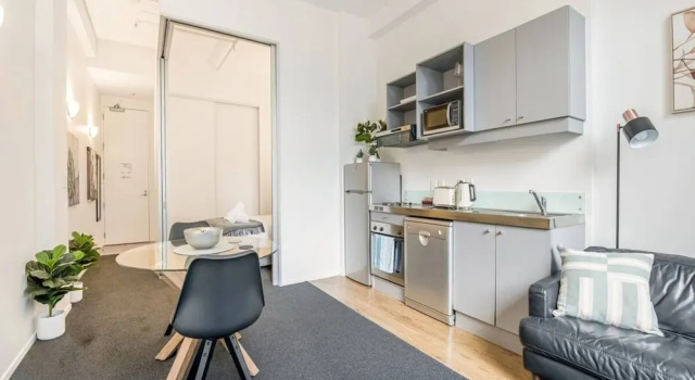 Апартаменты Open-plan living in the heart of CBD Zodiak Stays