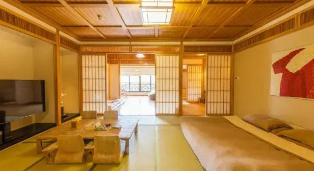 Трёхместный люкс Royal Hot Spring Boutique Hotel
