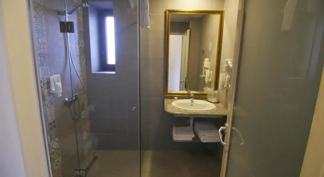 Номер Standard Hotel Posada Vidraru