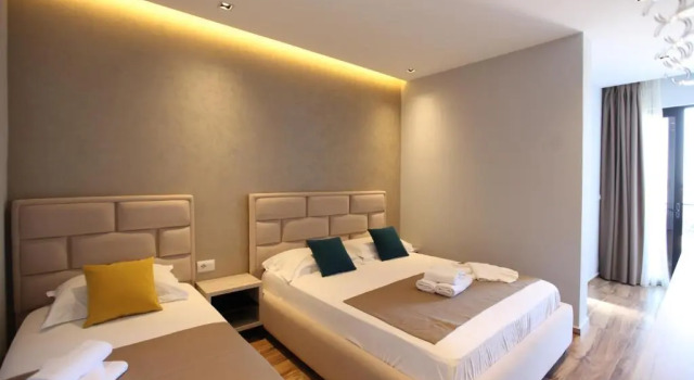 Hotel Citrus, Забронировать Отель Отели в центре Ксамил, в центре