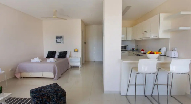 Люкс Deluxe Opera Exclusive Apts by TrulyCyprus