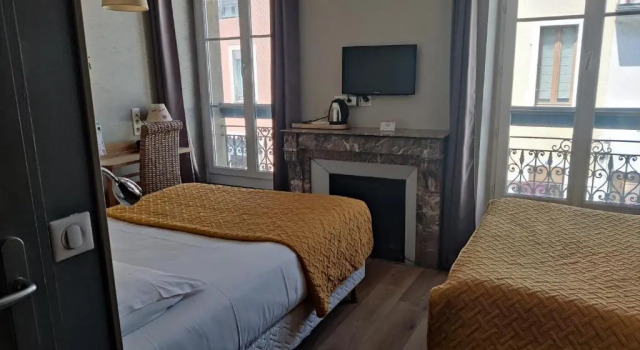 Трёхместный номер Standard Atipik Hôtel