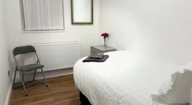 2 Bed Flat - Sleeps 3 - Parking - Wifi, Забронировать Апартаменты/квартира Саут-Шилдс Тайн и Уир