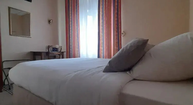 Hotel Restaurant le Florentin, Забронировать Отель Отели Соммы с завтраком, Завтраки