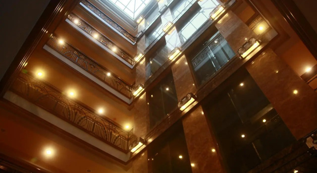 Herald Suites Polaris, Buchen Sie Hotel Hotels in Luzon mit Pool, Schwimmbad