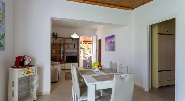 Stunning Home in S. Maria del Focallo With 2 Bedrooms, Outdoor Swimming Pool and Swimming Pool, Book Vacation Home Hotels in Sicily with a Pool, Swimming Pool
