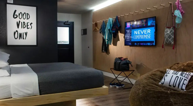 Номер Standard MOXY Phoenix Tempe/ASU Area