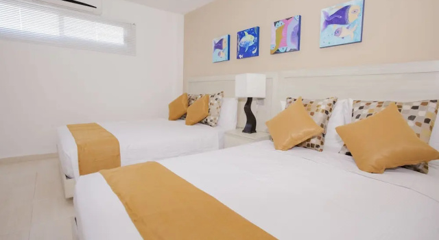 Четырёхместный номер Standard Hotel Isla Zamna