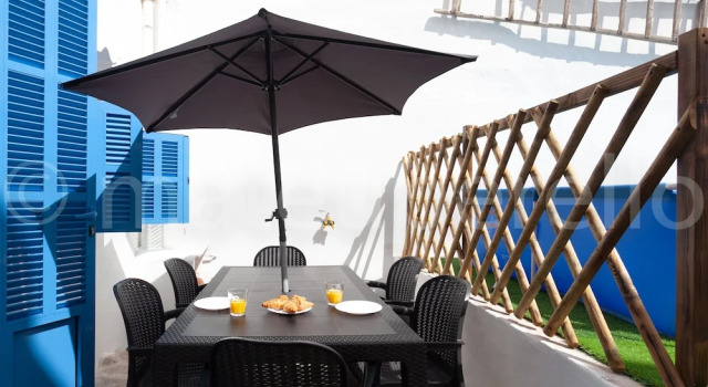 Casa de verano con piscina en el puerto