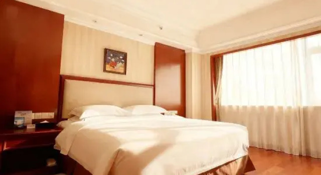 Люкс Enrichee Gloria Plaza Hotel