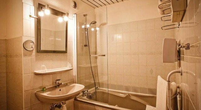 Семейный номер Standard с балконом Hôtel & Spa La Ferme de lIzoard