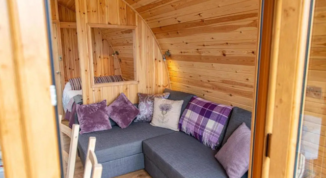 Beinn A Ghlo Luxury Glamping Pod with Hot Tub & Pet Friendly at Pitilie Pods, Boek Camping Campings & glamping in Scotland, Camping