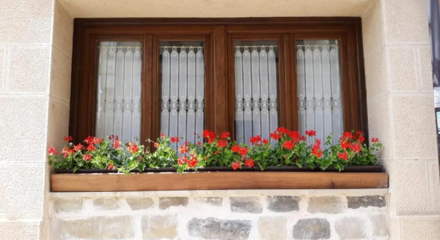 Los Colmenares, Book Hotel Hoteller i La Rioja med parkering, Parkering