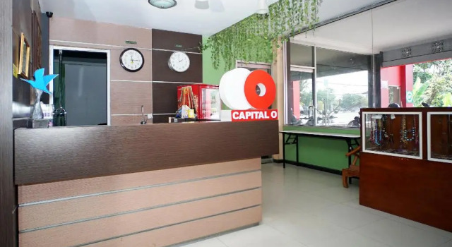 Capital O 2885 Hemra Hotel