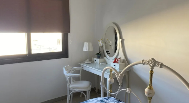 Beautiful and Modern Apartment in Oroklini, Cyprus, Prenota Appartamento Voroklini Larnaca Region