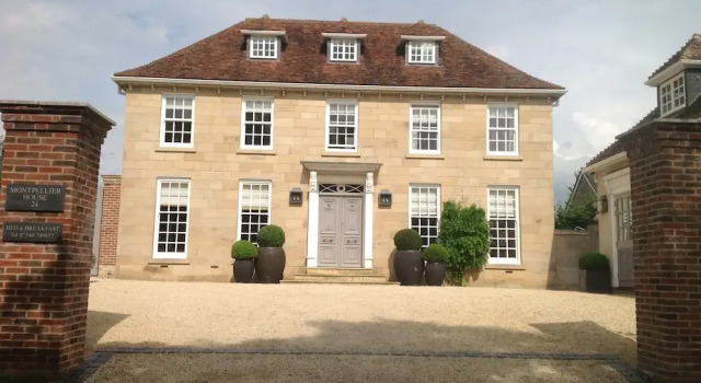 Montpellier House B&B, 预订 民宿 纽波特帕格内尔 白金汉郡