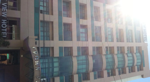 Crown Port View Hotel