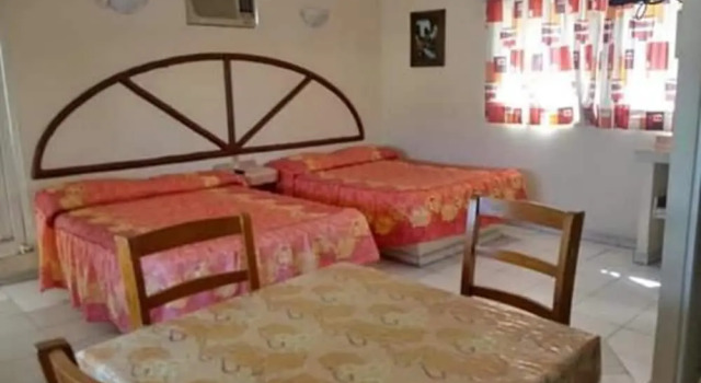 Четырёхместная студия с частичным видом на океан Hotel Suites Licha Acapulco