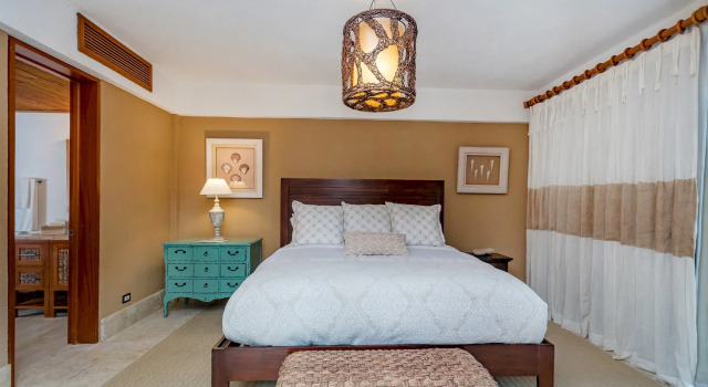 Luxury villa at Cap Cana Resort - Chef, maid, butler and golf cart are included, Prenota Resort Cap Cana Punta Cana