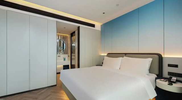 Апартаменты Standard Novotel Shanghai Lingang