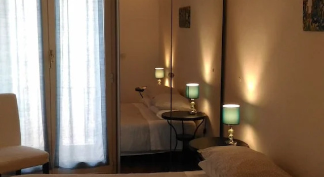 Flaminia 9 B&B, Забронировать Отель «постель и завтрак» Отели Рима с парковкой, рядом с Pincian Hill, Парковка