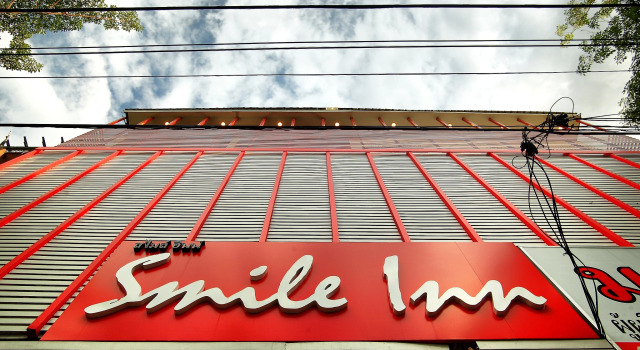 Smile Inn